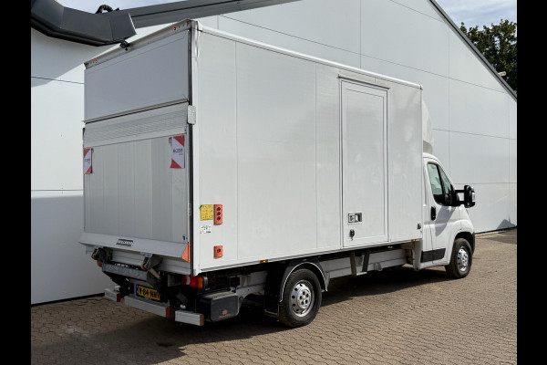 Peugeot Boxer 2.2 HDI 165PK Laadklep Bakwagen Cruise Control Climate Control Camera Carplay Standkachel LED Koffer Meubelbak