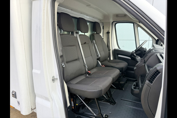 Peugeot Boxer 2.2 HDI 165PK Laadklep Bakwagen Cruise Control Climate Control Camera Carplay Standkachel LED Koffer Meubelbak