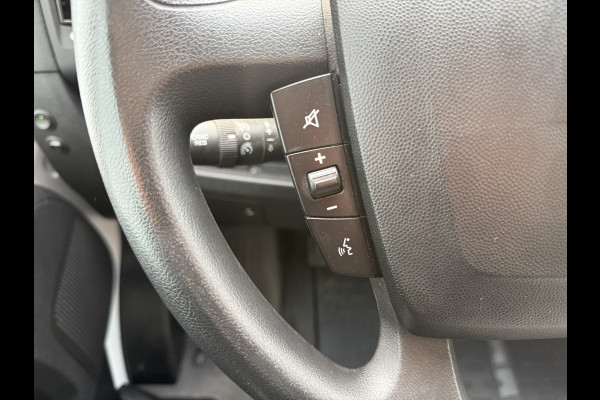 Peugeot Boxer 2.2 HDI 165PK Laadklep Bakwagen Cruise Control Climate Control Camera Carplay Standkachel LED Koffer Meubelbak