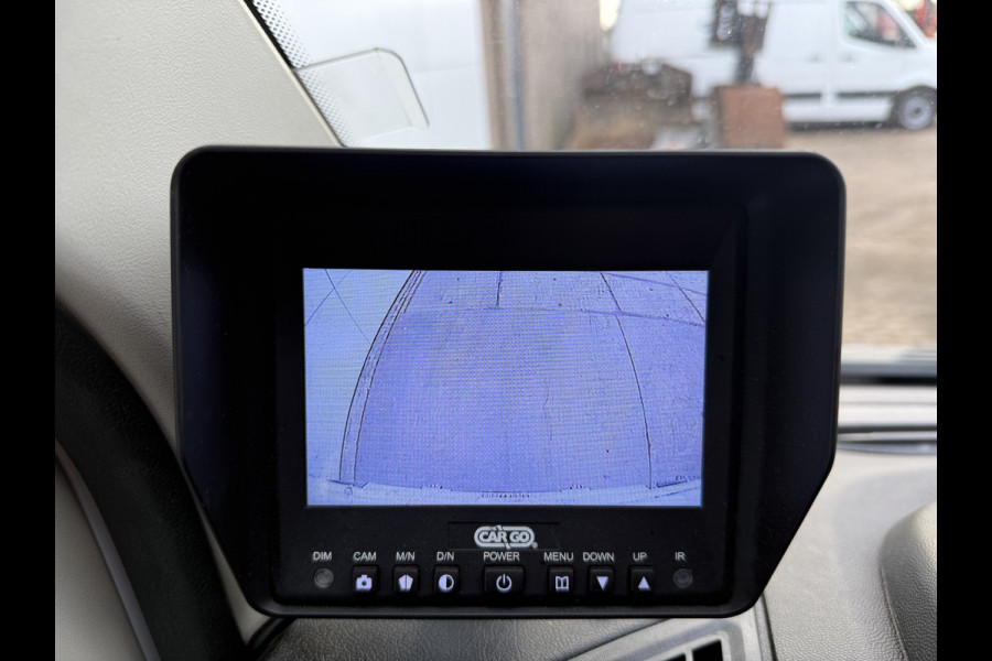 Peugeot Boxer 2.2 HDI 165PK Laadklep Bakwagen Cruise Control Climate Control Camera Carplay Standkachel LED Koffer Meubelbak