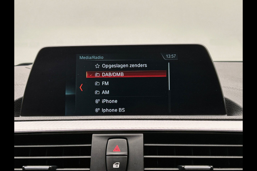 BMW 1-serie 118i High Executive M-Sport 136 PK, M/Sports/Pakket, Sport/Seats, LED, Navigatie, HiFi, 165DKM, Org.NL!!