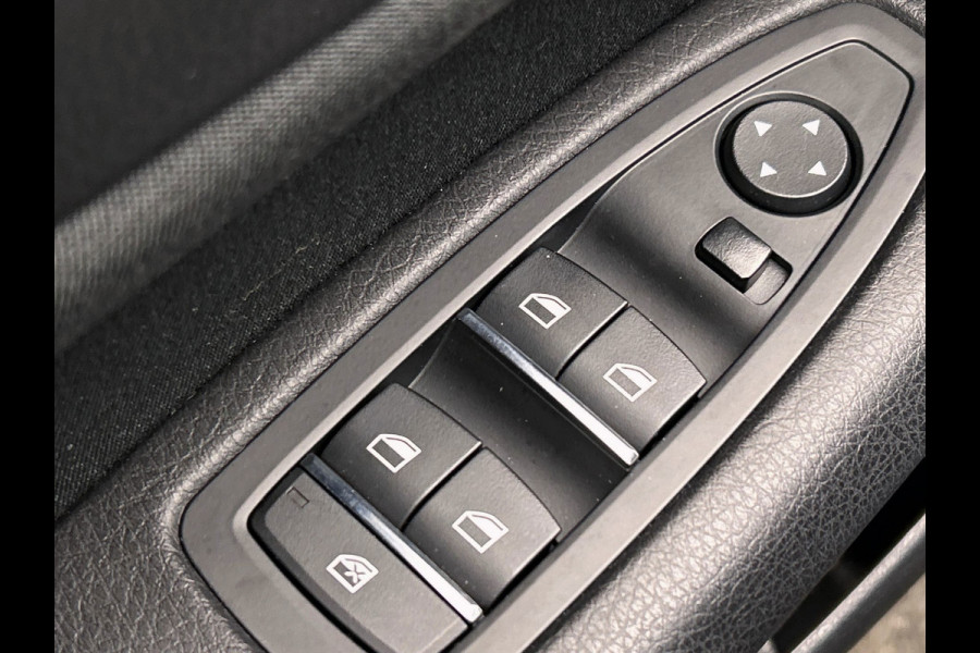 BMW 1-serie 118i High Executive M-Sport 136 PK, M/Sports/Pakket, Sport/Seats, LED, Navigatie, HiFi, 165DKM, Org.NL!!