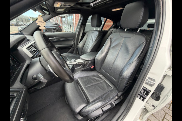 BMW 1 Serie 120i 184PK AUT M-Sport Led Dak Leder Carplay DAB+ PDC