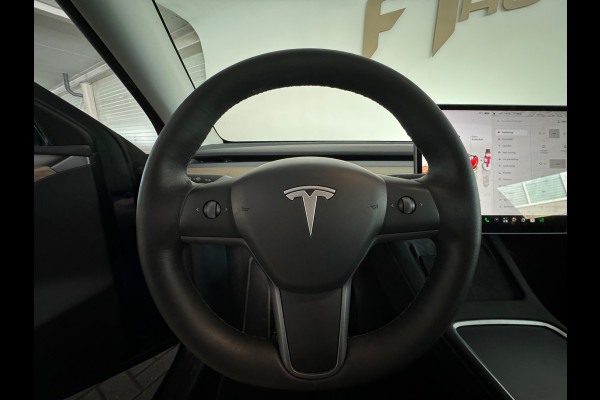 Tesla Model Y Long Range AWD 91% 75 kWh Pano|Trekhaak Afneembaar