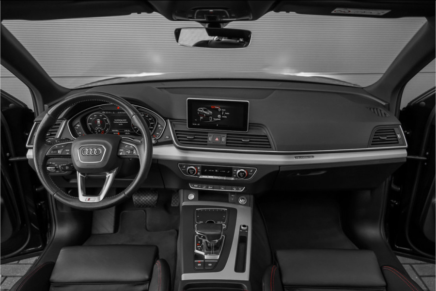 Audi Q5 55 TFSI e Quattro Competition S Pano Leder Luchtv ACC Zwart Optiek Massage Trekhaak