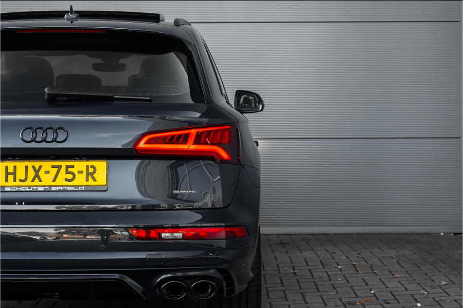 Audi Q5 55 TFSI e Quattro Competition S Pano Leder Luchtv ACC Zwart Optiek Massage Trekhaak