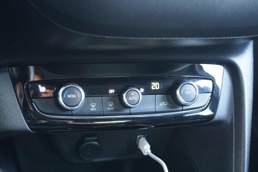 Opel CORSA-E GS Line 50 kWh + CAMERA / STOEL+STUURVERWARMING / CARPLAY