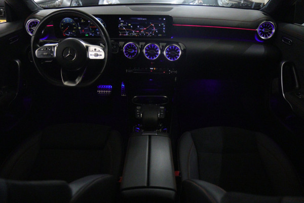 Mercedes-Benz CLA-Klasse 250 e AMG Line PANO/CARPLAY/SFEER/VOL