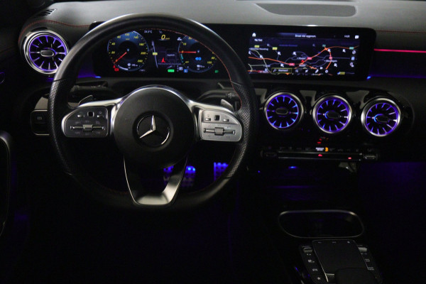 Mercedes-Benz CLA-Klasse 250 e AMG Line PANO/CARPLAY/SFEER/VOL