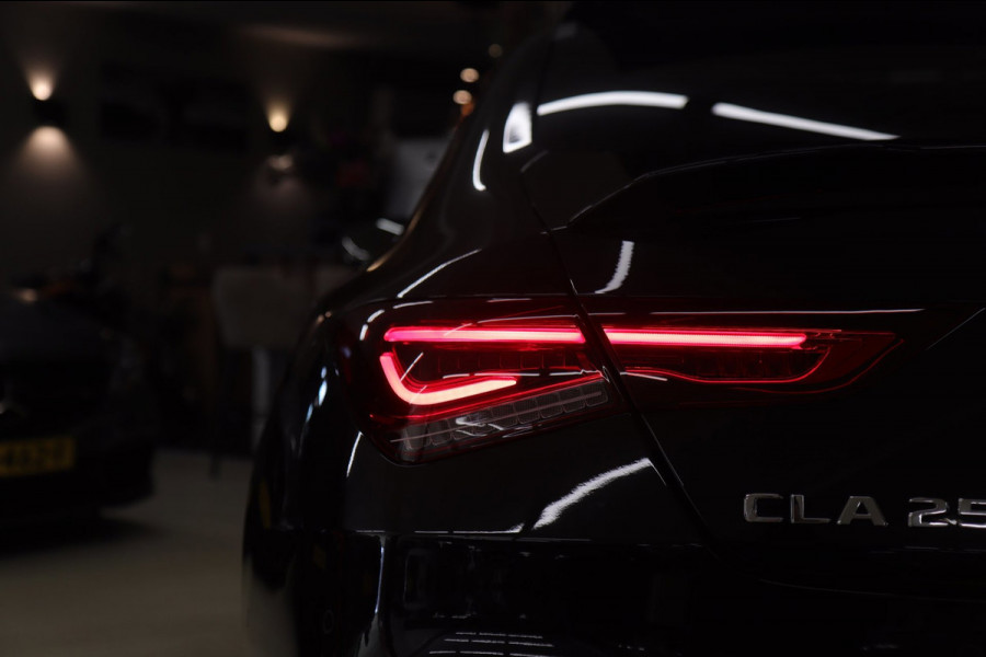Mercedes-Benz CLA-Klasse 250 e AMG Line PANO/CARPLAY/SFEER/VOL