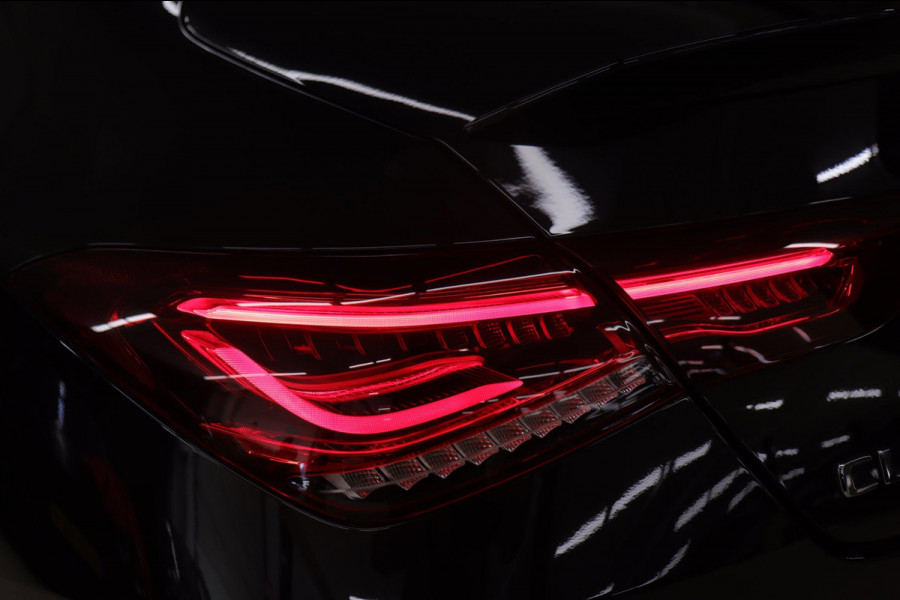 Mercedes-Benz CLA-Klasse 250 e AMG Line PANO/CARPLAY/SFEER/VOL