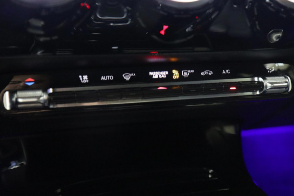 Mercedes-Benz CLA-Klasse 250 e AMG Line PANO/CARPLAY/SFEER/VOL