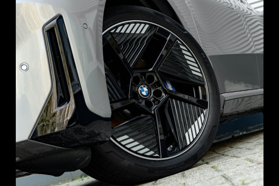BMW iX3 50 xDrive - M-Sport - Pano - Driving Ass Prof - Innovation Pack