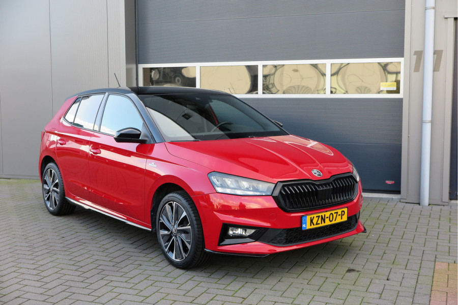 Škoda Fabia 1.0 TSI 70kw 95pk Monte Carlo , Led (Skoda crystal lighting)  , Bi-color, Virtual cockpit, Sportstoelen,Keyless entry/start, Navi via Smartlink, Cruisecontrol, PDC, Camera , LMV. etc.