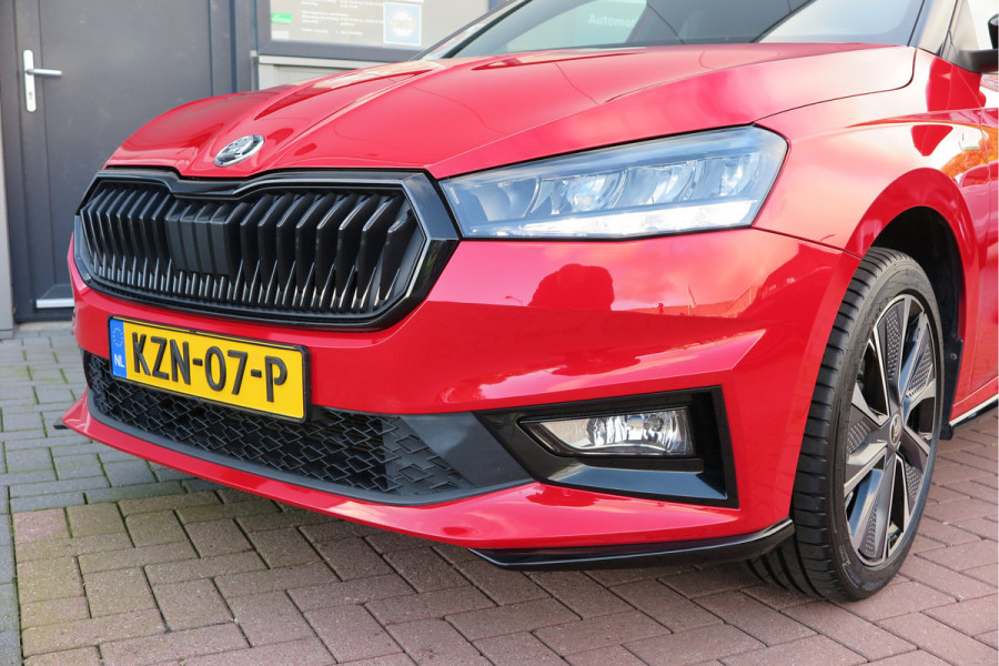 Škoda Fabia 1.0 TSI 70kw 95pk Monte Carlo , Led (Skoda crystal lighting)  , Bi-color, Virtual cockpit, Sportstoelen,Keyless entry/start, Navi via Smartlink, Cruisecontrol, PDC, Camera , LMV. etc.