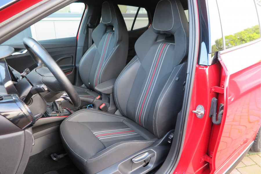 Škoda Fabia 1.0 TSI 70kw 95pk Monte Carlo , Led (Skoda crystal lighting)  , Bi-color, Virtual cockpit, Sportstoelen,Keyless entry/start, Navi via Smartlink, Cruisecontrol, PDC, Camera , LMV. etc.