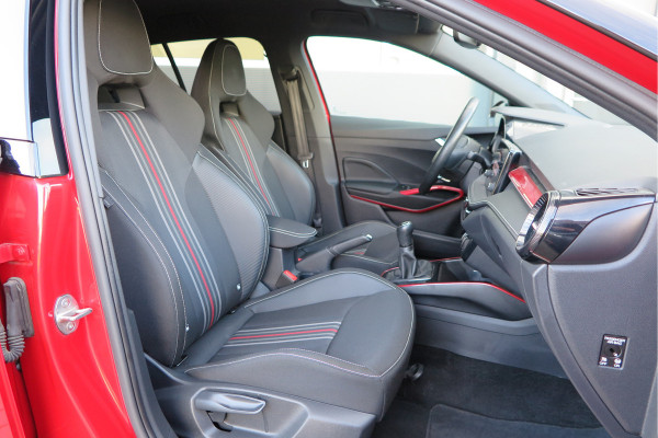Škoda Fabia 1.0 TSI 70kw 95pk Monte Carlo , Led (Skoda crystal lighting)  , Bi-color, Virtual cockpit, Sportstoelen,Keyless entry/start, Navi via Smartlink, Cruisecontrol, PDC, Camera , LMV. etc.