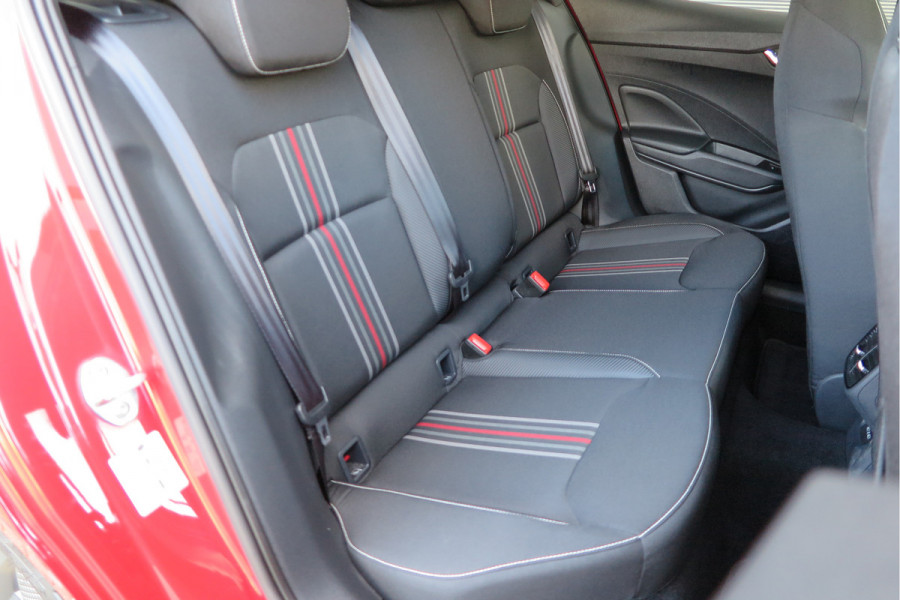 Škoda Fabia 1.0 TSI 70kw 95pk Monte Carlo , Led (Skoda crystal lighting)  , Bi-color, Virtual cockpit, Sportstoelen,Keyless entry/start, Navi via Smartlink, Cruisecontrol, PDC, Camera , LMV. etc.