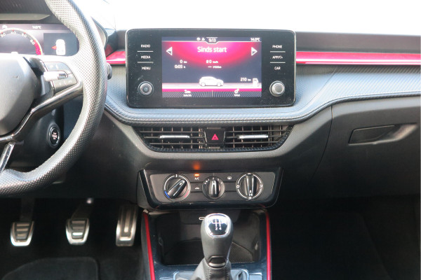 Škoda Fabia 1.0 TSI 70kw 95pk Monte Carlo , Led (Skoda crystal lighting)  , Bi-color, Virtual cockpit, Sportstoelen,Keyless entry/start, Navi via Smartlink, Cruisecontrol, PDC, Camera , LMV. etc.