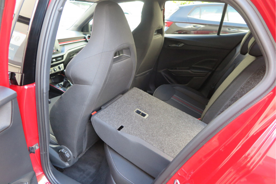 Škoda Fabia 1.0 TSI 70kw 95pk Monte Carlo , Led (Skoda crystal lighting)  , Bi-color, Virtual cockpit, Sportstoelen,Keyless entry/start, Navi via Smartlink, Cruisecontrol, PDC, Camera , LMV. etc.