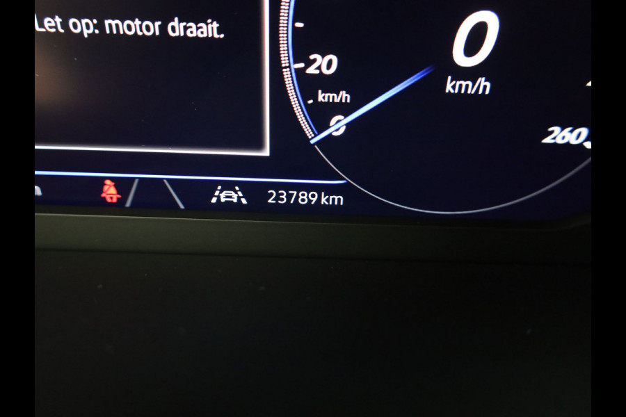 Volkswagen T-Roc 1.5 TSI R-Line Edition | IQ Light | Schuif\Kanteldak | Camera | Apple \ Andorid Auto | Trekhaak | Prijs Rijklaar !!