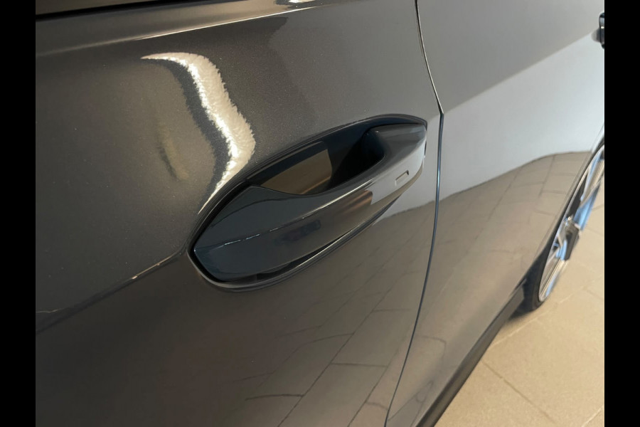 Volkswagen Golf 1.4 eHybrid GTE AIRCO CLIMA NAVI CRUISE BLUETOOTH STOELVERW 19INCH VELGEN PRIVACYGLAS NIEUWSTAAT