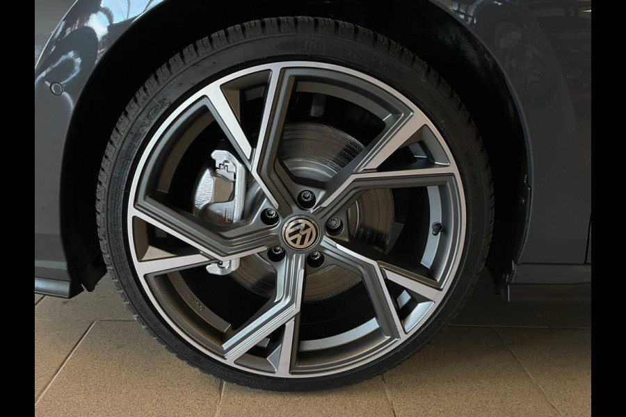 Volkswagen Golf 1.4 eHybrid GTE AIRCO CLIMA NAVI CRUISE BLUETOOTH STOELVERW 19INCH VELGEN PRIVACYGLAS NIEUWSTAAT
