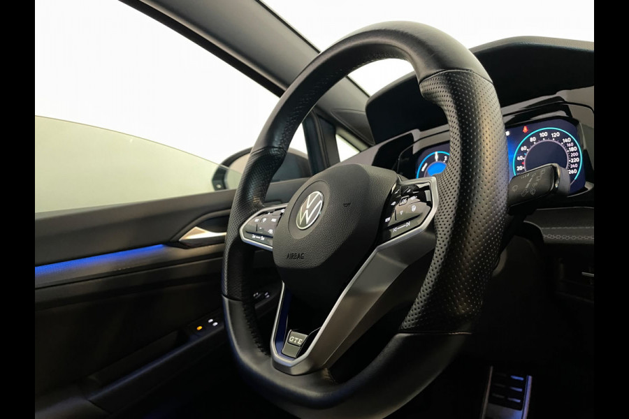 Volkswagen Golf 1.4 eHybrid GTE AIRCO CLIMA NAVI CRUISE BLUETOOTH STOELVERW 19INCH VELGEN PRIVACYGLAS NIEUWSTAAT