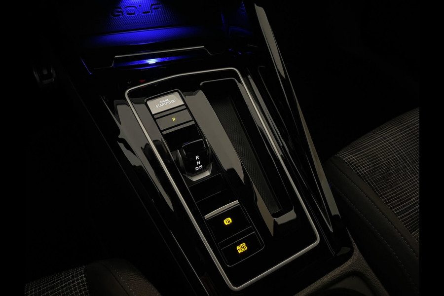 Volkswagen Golf 1.4 eHybrid GTE AIRCO CLIMA NAVI CRUISE BLUETOOTH STOELVERW 19INCH VELGEN PRIVACYGLAS NIEUWSTAAT