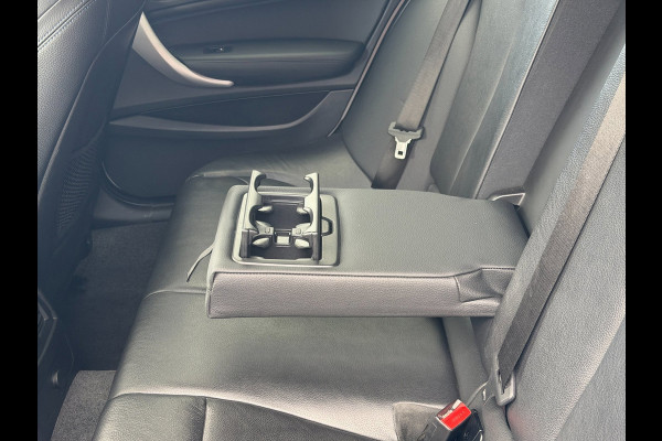 BMW 1 Serie 120i 184PK AUT M-Sport Led Dak Leder Carplay DAB+ PDC