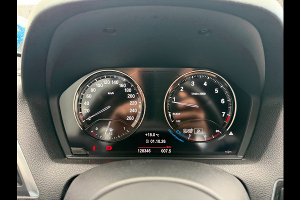 BMW 1 Serie 120i 184PK AUT M-Sport Led Dak Leder Carplay DAB+ PDC