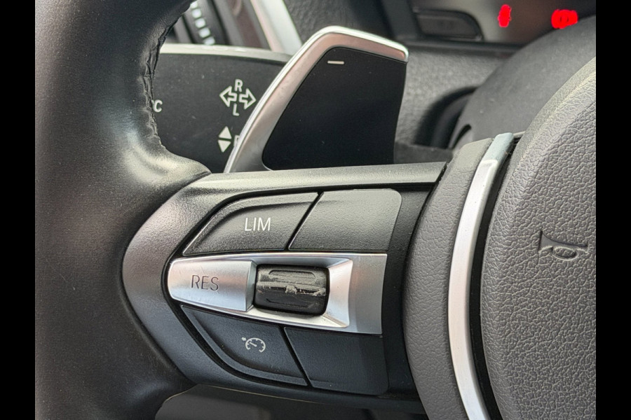 BMW 1 Serie 120i 184PK AUT M-Sport Led Dak Leder Carplay DAB+ PDC
