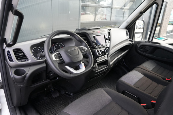 Iveco Daily - 35S18 3.0L 180pk Bakwagen - Geveerde Stoel - Camera - LED - Navi - ACC - Lane Assist - Rijklaar