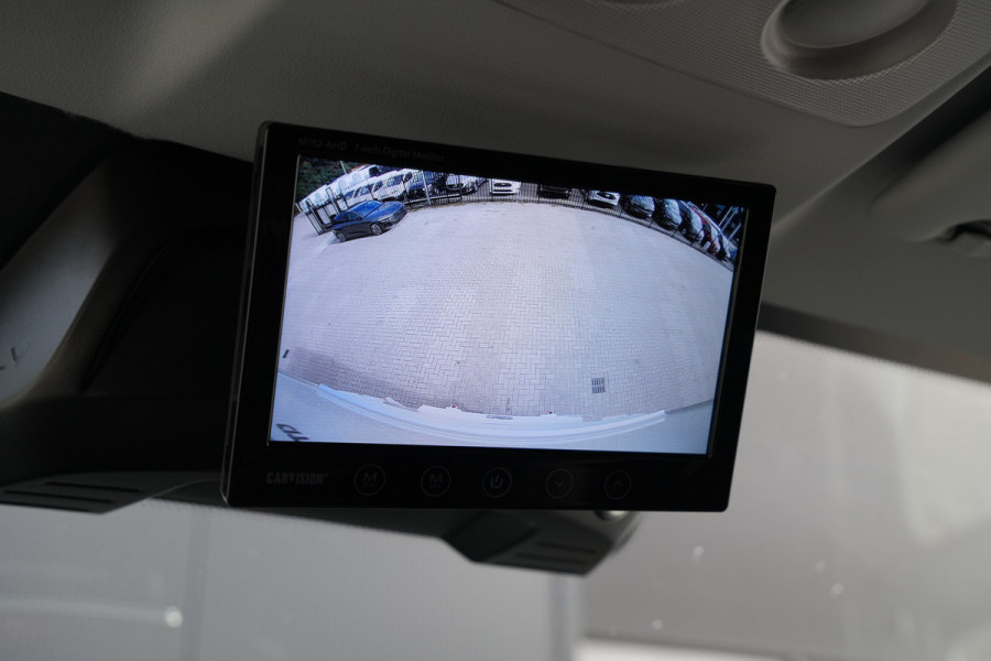 Iveco Daily - 35S18 3.0L 180pk Bakwagen - Geveerde Stoel - Camera - LED - Navi - ACC - Lane Assist - Rijklaar