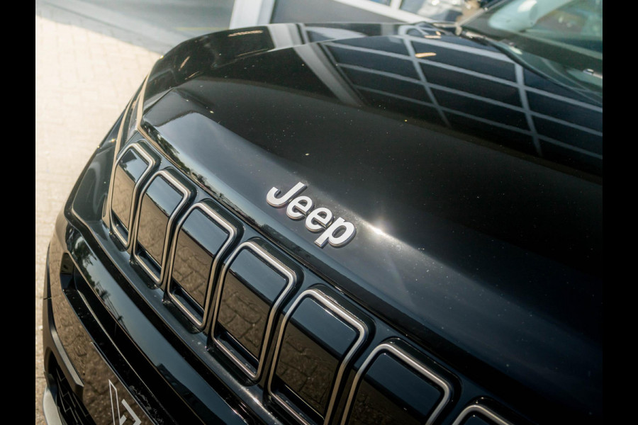 Jeep Avenger 1.2 e-Hybrid Summit | Winter Pack | Schuif/Kanteldak | Infotaiment&Convenience Pack