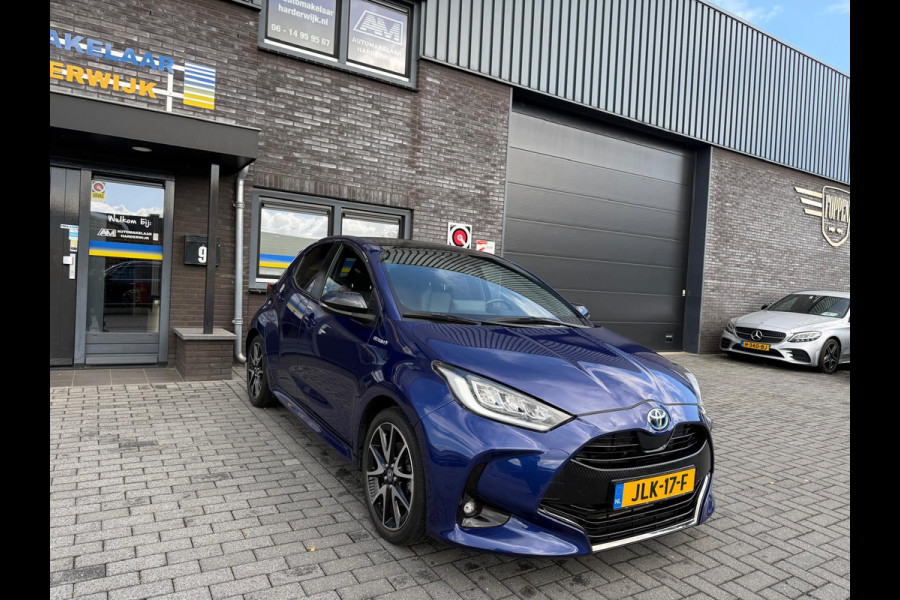 Toyota Yaris 1.5 Hybrid Launch Edition | 3/6/12MND GARANTIE | AUTOMAAT | PANO | LED | CAMERA | CARPLAY | LEDER | NAVI | CRUISE | LANE |