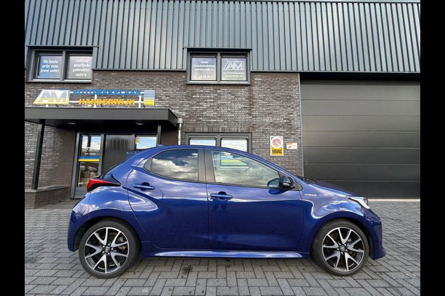 Toyota Yaris 1.5 Hybrid Launch Edition | 3/6/12MND GARANTIE | AUTOMAAT | PANO | LED | CAMERA | CARPLAY | LEDER | NAVI | CRUISE | LANE |