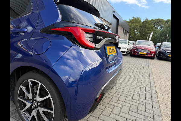 Toyota Yaris 1.5 Hybrid Launch Edition | 3/6/12MND GARANTIE | AUTOMAAT | PANO | LED | CAMERA | CARPLAY | LEDER | NAVI | CRUISE | LANE |
