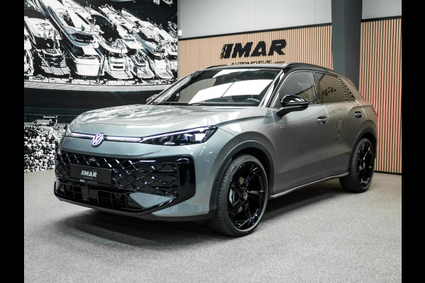 Volkswagen T-Roc T-roc R-line Vol uit gevoerde T-Roc R-line mooie kleurstelling