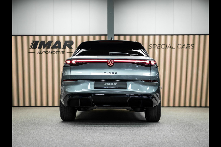 Volkswagen T-Roc T-roc R-line Vol uit gevoerde T-Roc R-line mooie kleurstelling
