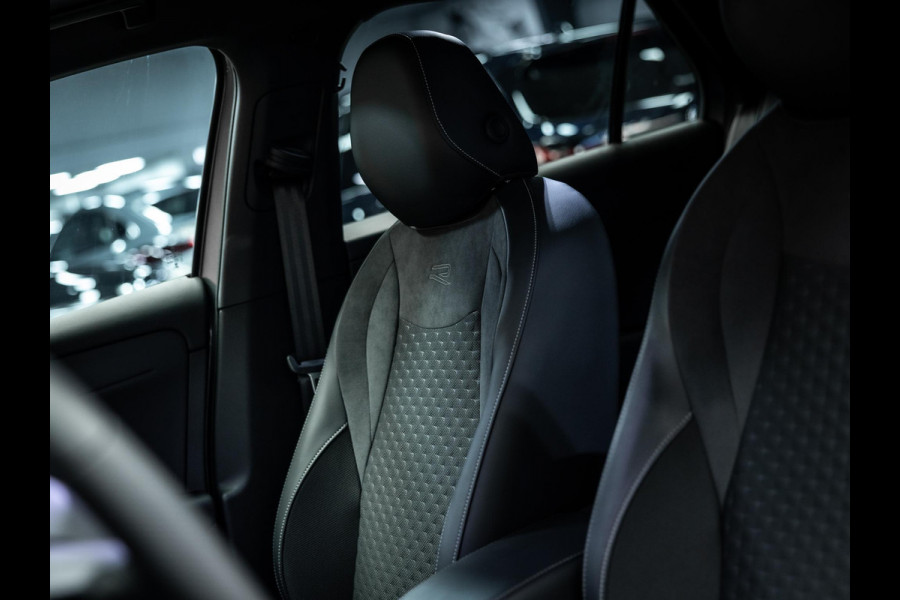 Volkswagen T-Roc T-roc R-line Vol uit gevoerde T-Roc R-line mooie kleurstelling