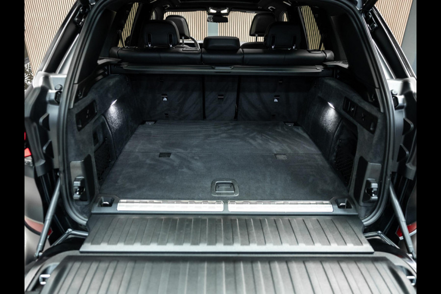 BMW X5 xDrive50e Vol uitgevoerde Frozen Black X5 Skylounge, Vossen HF5