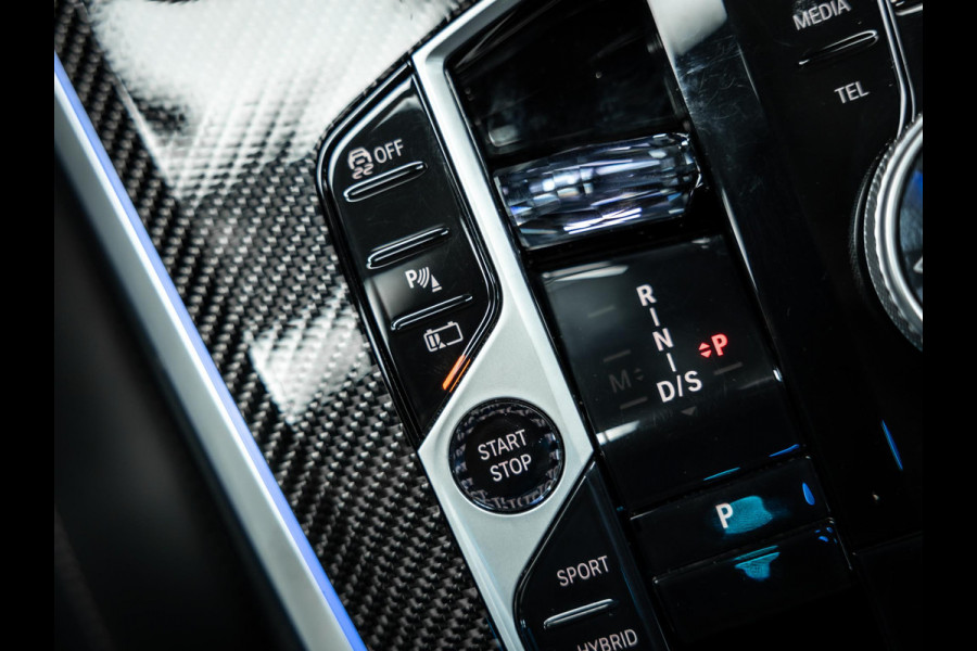 BMW X5 xDrive50e Vol uitgevoerde Frozen Black X5 Skylounge, Vossen HF5