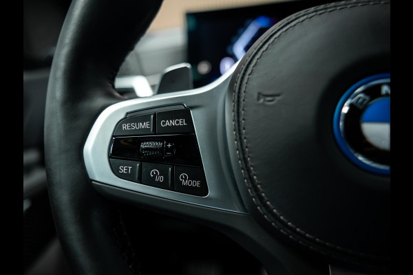 BMW X5 xDrive50e Vol uitgevoerde Frozen Black X5 Skylounge, Vossen HF5