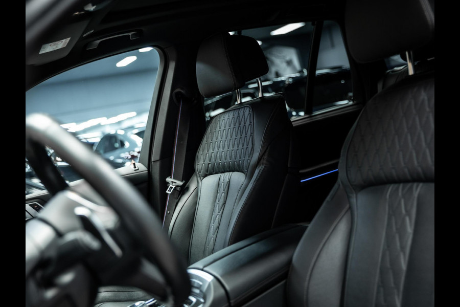 BMW X5 xDrive50e Vol uitgevoerde Frozen Black X5 Skylounge, Vossen HF5