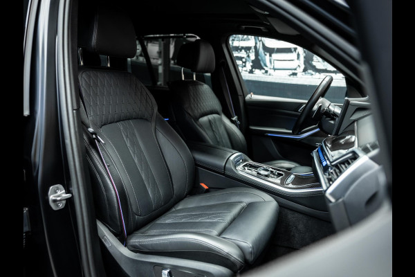 BMW X5 xDrive50e Vol uitgevoerde Frozen Black X5 Skylounge, Vossen HF5