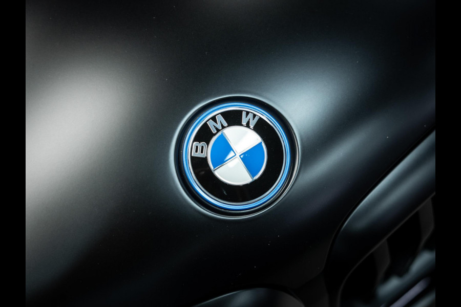 BMW X5 xDrive50e Vol uitgevoerde Frozen Black X5 Skylounge, Vossen HF5