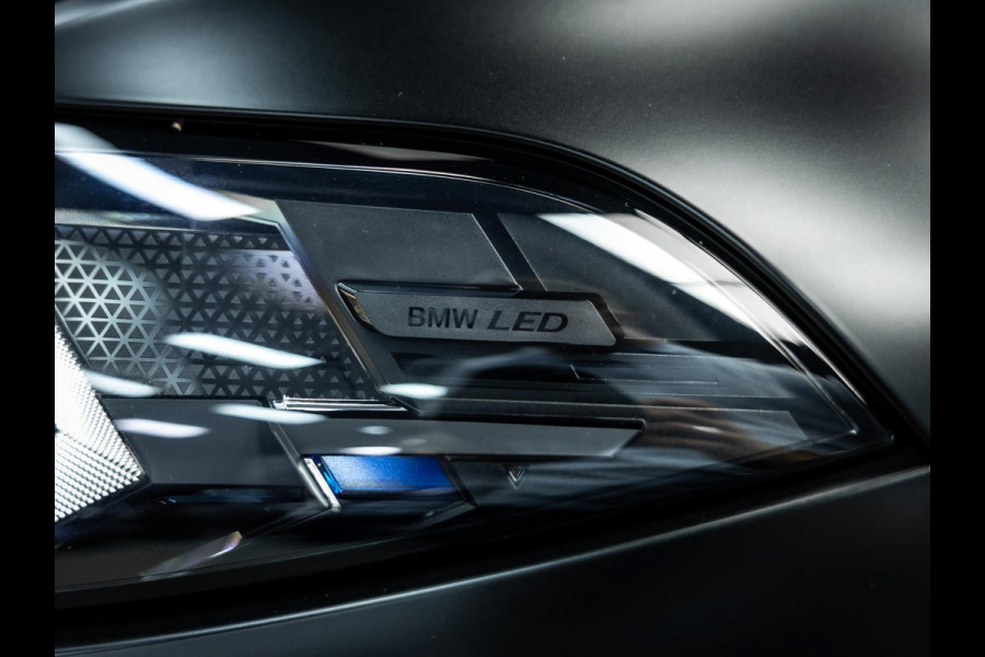 BMW X5 xDrive50e Vol uitgevoerde Frozen Black X5 Skylounge, Vossen HF5