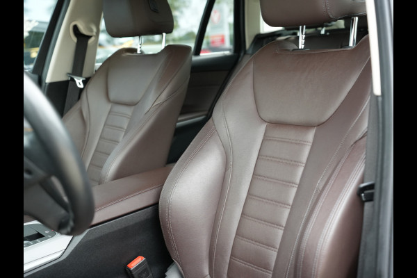 BMW 3 Serie Touring 320e xDrive Business Edition Plus | verwarmde voorstoelen | LED | Apple Carplay/Android Auto