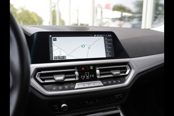 BMW 3 Serie Touring 320e xDrive Business Edition Plus | verwarmde voorstoelen | LED | Apple Carplay/Android Auto